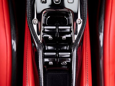Used 2024 Ferrari SF90 Spider AWD/4WD image 83