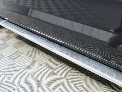 Used 2023 Ford F150 XLT w/ XTR Package image 43