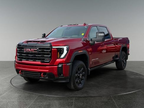 Used 2025 GMC Sierra 3500 AT4 w/ AT4 Premium Plus Package AWD/4WD image 3