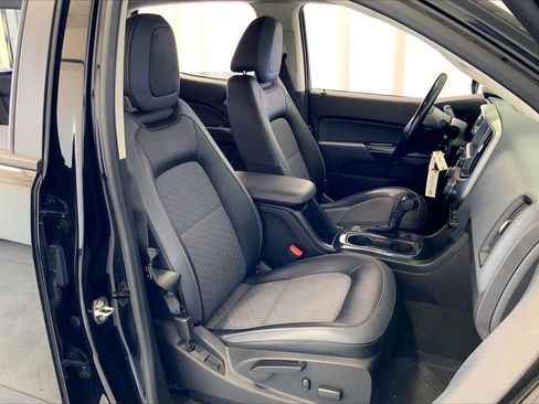 Used 2016 Chevrolet Colorado Z71 image 16