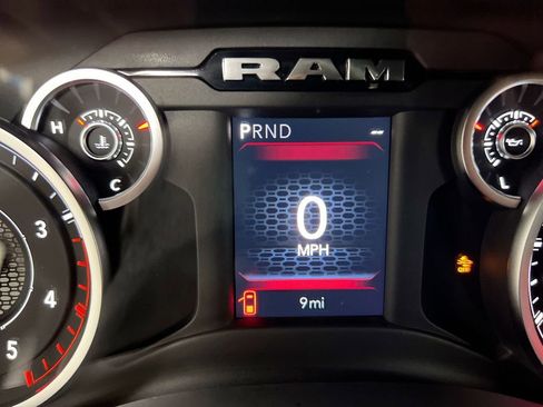 New 2026 RAM 2500 Tradesman AWD/4WD image 12