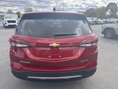 Used 2023 Chevrolet Equinox LT image 36