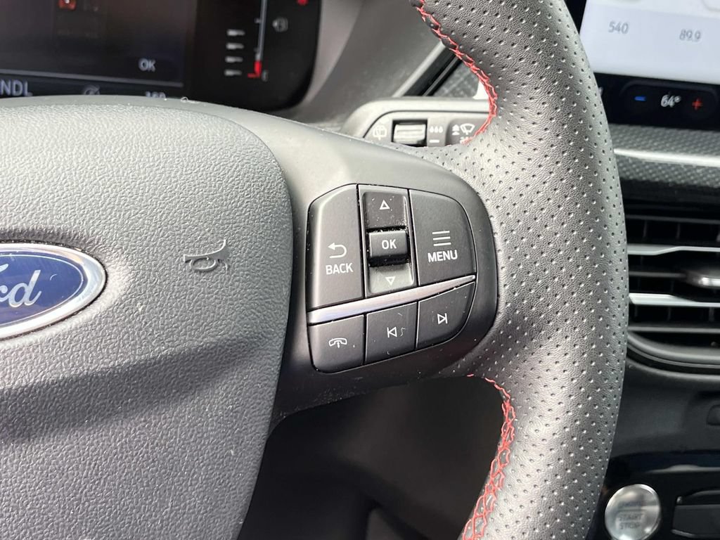Used 2024 Ford Escape ST-Line w/ Tech Pack #1 AWD/4WD image 31