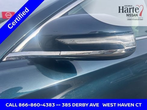 Used 2024 Genesis G70 2.5T image 9