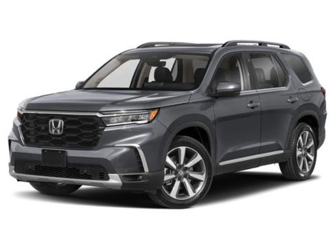Used 2025 Honda Pilot Touring image 1