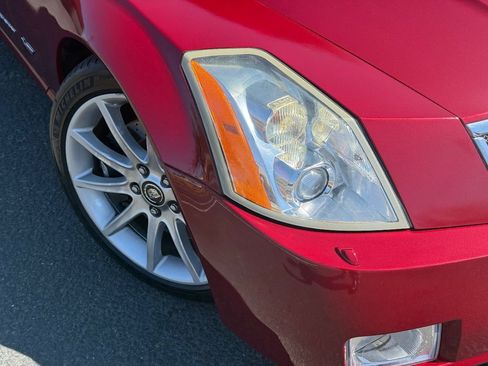 Used 2006 Cadillac XLR V RWD image 5