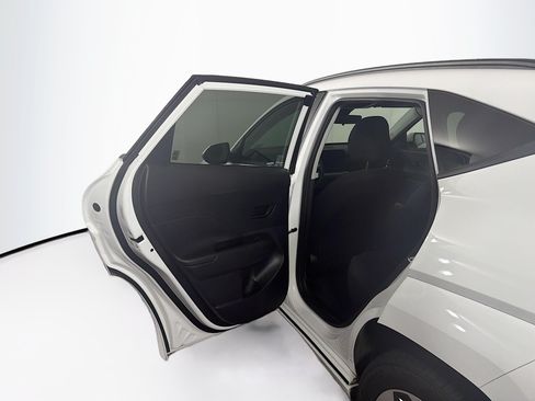 Used 2024 Hyundai Kona SEL FWD image 25