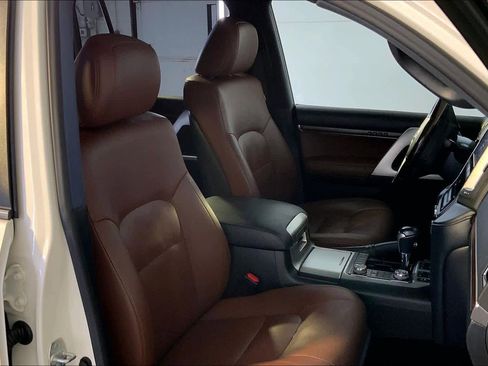 Used 2019 Toyota Land Cruiser AWD/4WD image 8