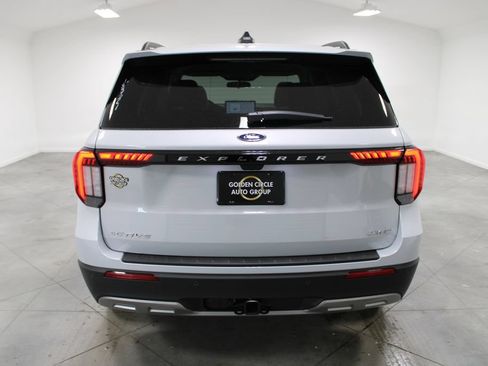 New 2026 Ford Explorer Active w/ Active Comfort Package AWD/4WD image 7