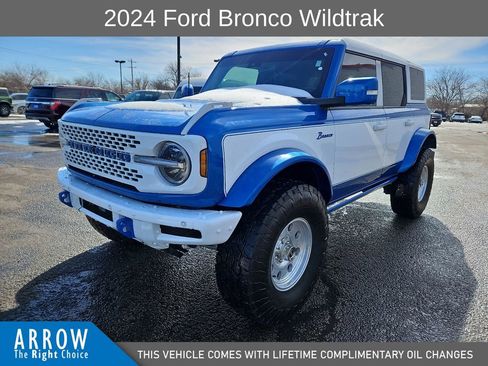 Used 2024 Ford Bronco Wildtrak image 4