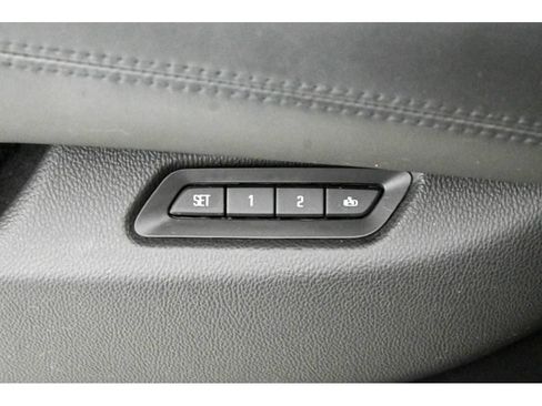 Used 2017 Cadillac Escalade Platinum AWD/4WD image 42