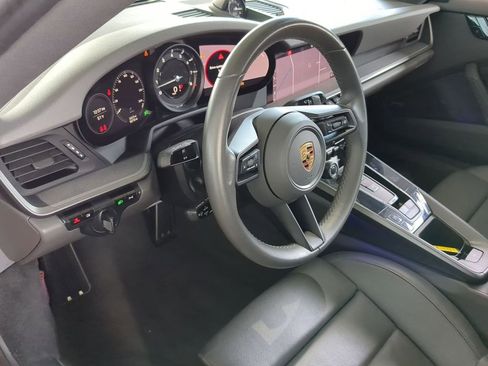 Used 2021 Porsche 911 Carrera w/ Premium Package RWD image 18