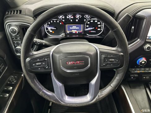 Used 2019 GMC Sierra 1500 SLT w/ SLT Premium Plus Package AWD/4WD image 25