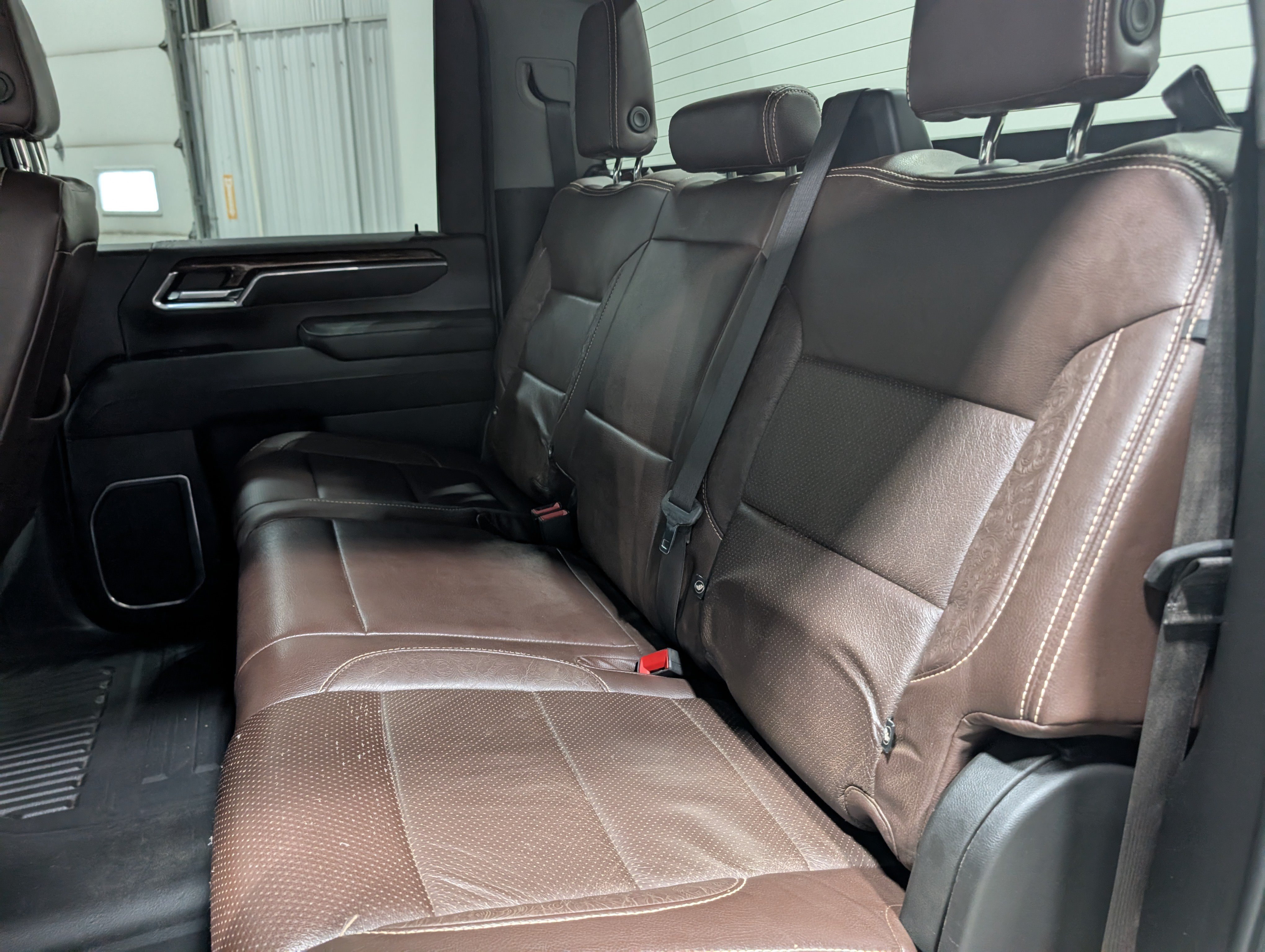 Used 2024 GMC Sierra 3500 SLE w/ SLE Value Package AWD/4WD image 18