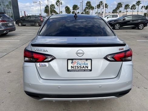 New 2025 Nissan Versa SR w/ Trunk Package image 4