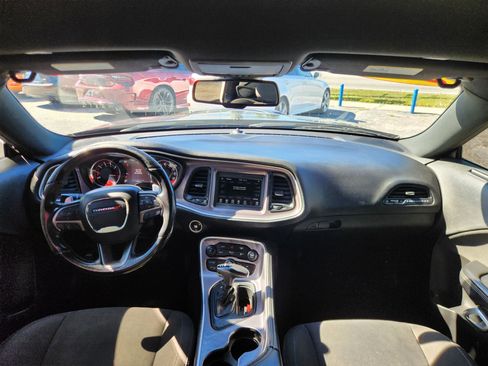 Used 2019 Dodge Challenger R/T image 14