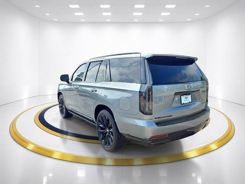 Certified 2026 Cadillac Escalade Platinum Sport w/ LPO, ONYX Package AWD/4WD image 7