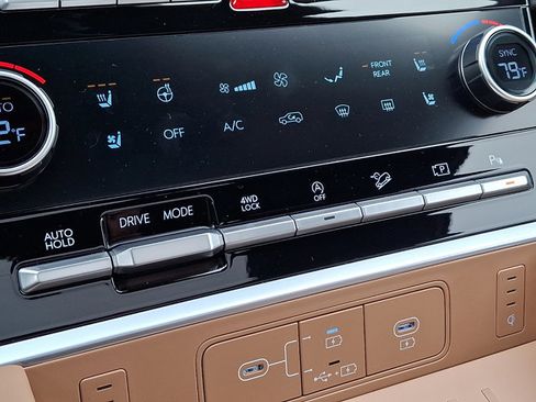 New 2026 Hyundai Santa Fe Calligraphy AWD/4WD image 18