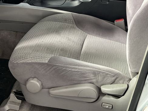 Used 2004 Toyota 4Runner SR5 image 13