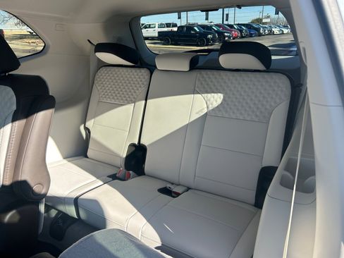 New 2026 GMC Acadia Denali w/ Super Cruise Package AWD/4WD image 25