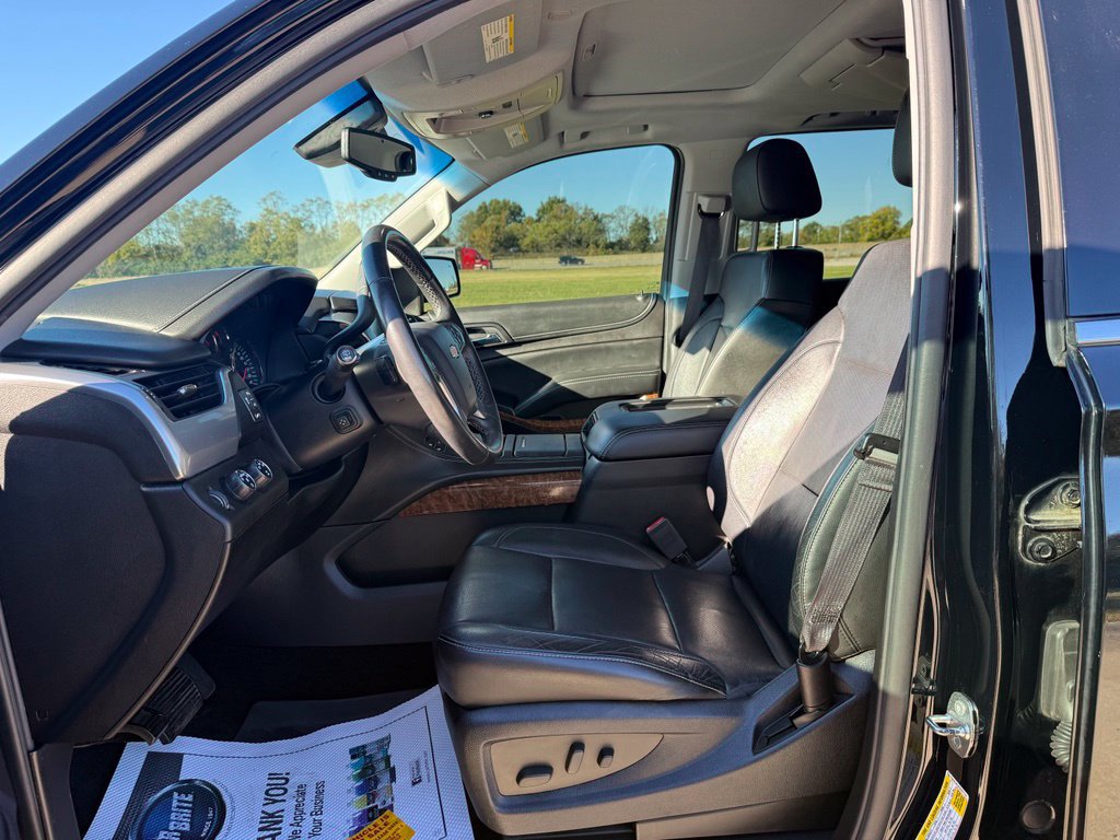 Used 2016 Chevrolet Suburban LTZ AWD/4WD image 33