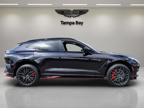 Used 2024 Aston Martin DBX 707 image 6