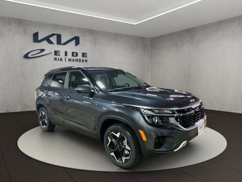 New 2026 Kia Seltos S image 3