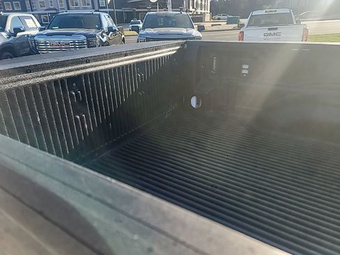 Used 2026 Ford F250 Lariat image 11