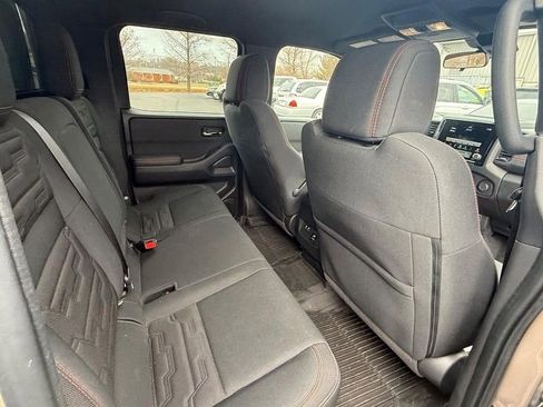 Used 2023 Nissan Frontier PRO-4X w/ Pro Convenience Package image 9