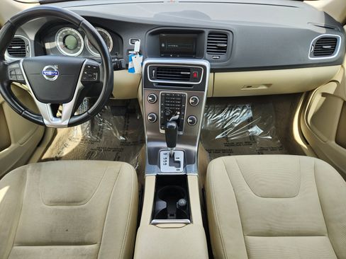 Used 2012 Volvo S60 T5 image 27