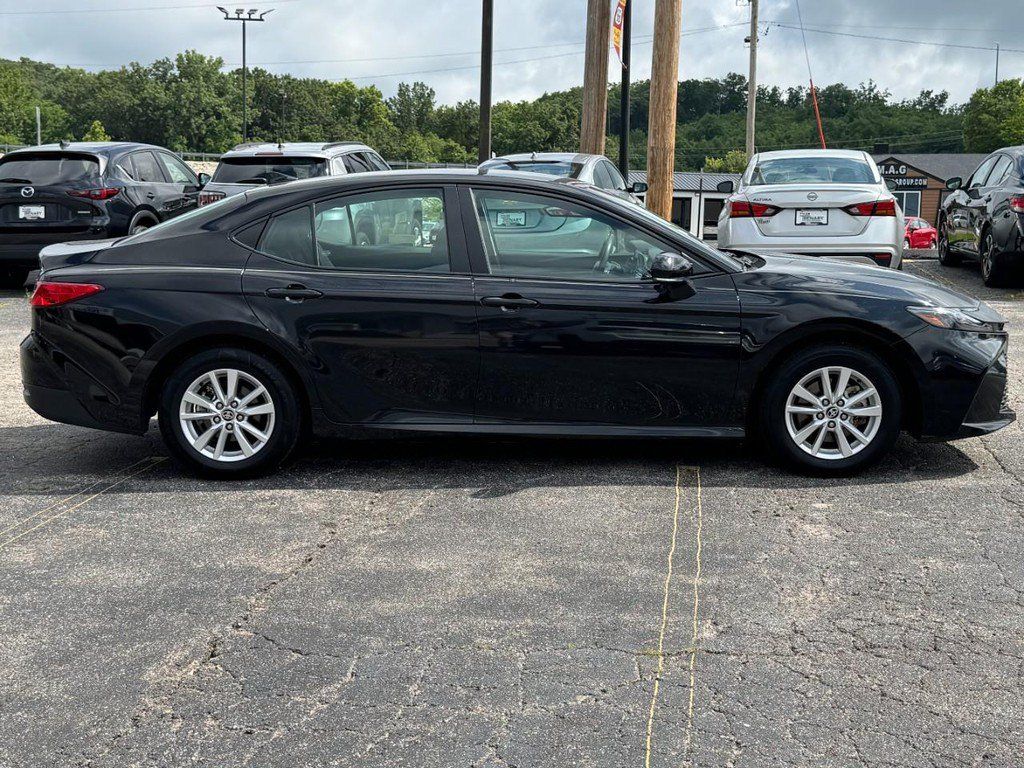 Used 2025 Toyota Camry LE FWD image 2