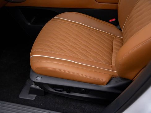 New 2026 INFINITI QX60 Autograph w/ Dark Cargo Package image 16