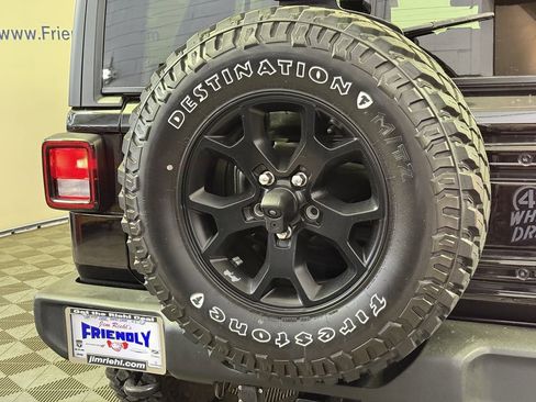 Used 2021 Jeep Wrangler Unlimited Sport image 9