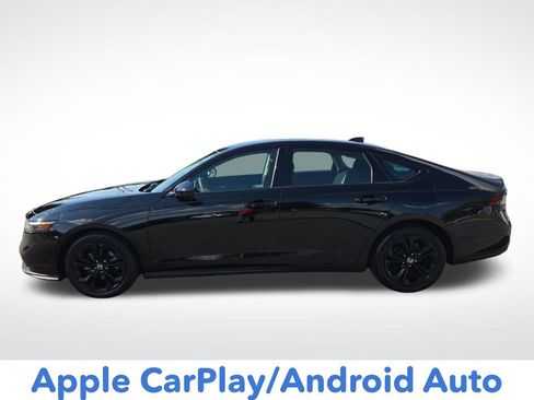 Used 2025 Honda Accord SE image 7