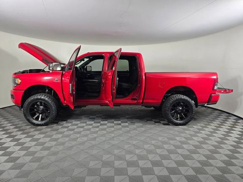 Used 2022 RAM 2500 Big Horn w/ Night Edition image 22