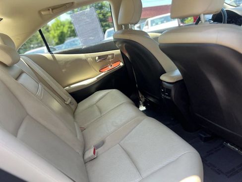 Used 2010 Lexus HS 250h Premium image 10