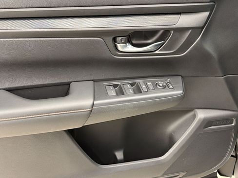 Used 2024 Honda CR-V Sport image 14