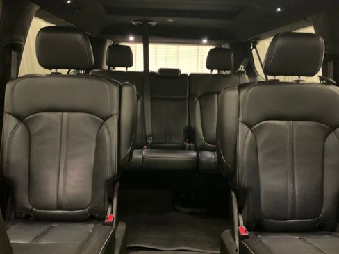 Used 2023 Jeep Wagoneer L Series III w/ Premium Group I image 35