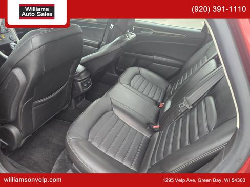 Used 2014 Ford Fusion SE w/ Equipment Group 202A FWD image 12