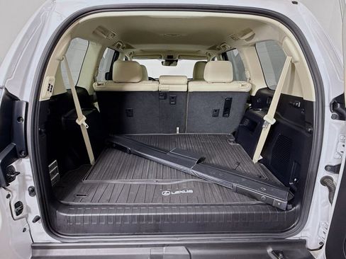 Certified 2022 Lexus GX 460 Luxury w/ Off Road Package AWD/4WD image 27