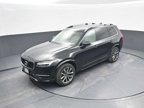 Used 2018 Volvo XC90 T6 Momentum w/ Convenience Package image 44