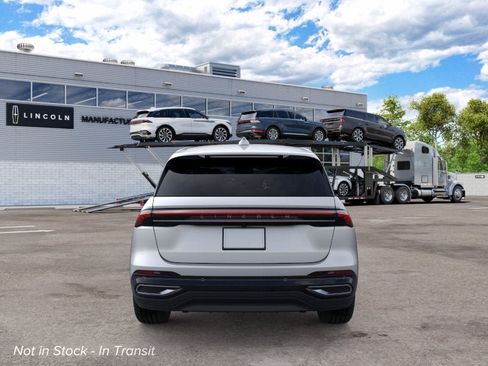 New 2026 Lincoln Nautilus Premier AWD/4WD image 5