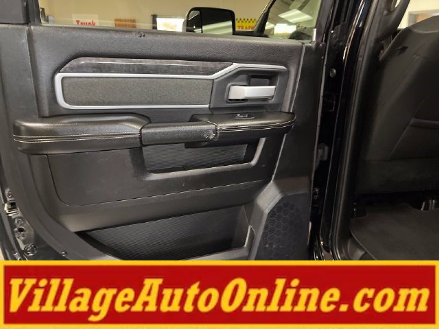 Used 2020 RAM 2500 Lone Star w/ Night Edition AWD/4WD image 25