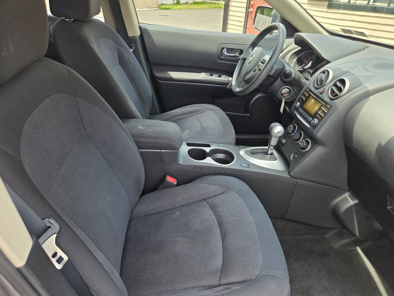 Used 2015 Nissan Rogue S w/ Convenience Package FWD image 24