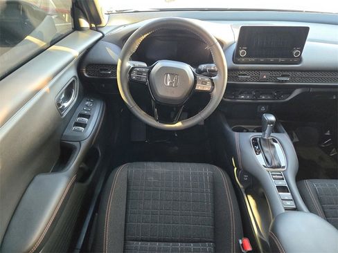 Used 2024 Honda HR-V Sport image 13