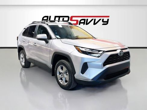 Used 2025 Toyota RAV4 XLE w/ Weather Package image 1