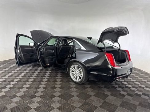 Used 2019 Cadillac XTS Luxury FWD image 16