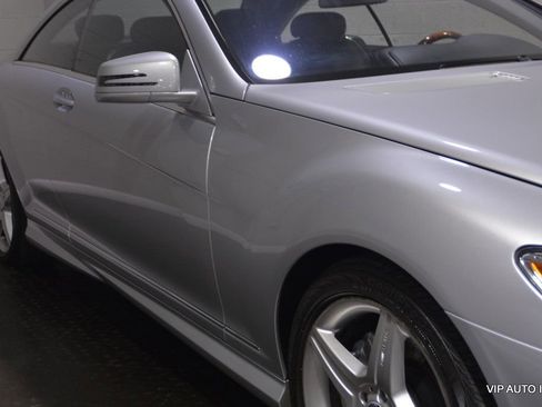 Used 2010 Mercedes-Benz CL 550 4MATIC image 5