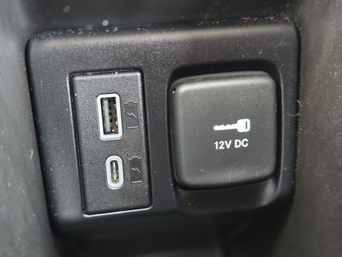 Used 2024 FIAT 500 e (RED) image 13