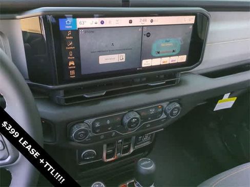 New 2025 Jeep Gladiator Sport image 27